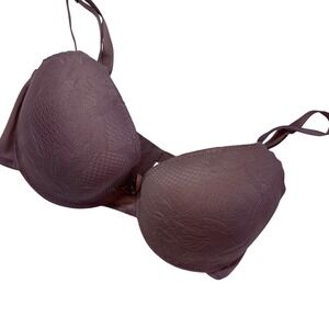 Delta Burke Bra 38D Purple Lace Padded Underwire‎ Adjustable Comfort